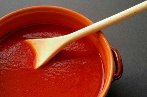 salsa de tomate casera en microondas
