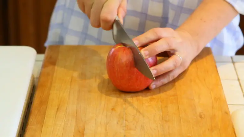 como cortar las manzanas para tarta